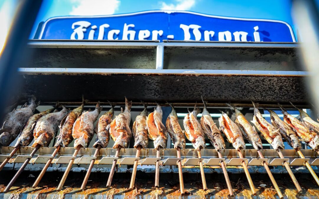 Steckerlfisch gehört zur Wiesn wie Bier – doch er ist in Gefahr – SZ